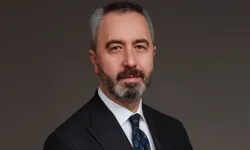 Bekir Bayrakdar kimdir, nereli, evli mi, görevi ne, kaç yaşında? Yeni Hazine ve Maliye Bakan Yardımcısı