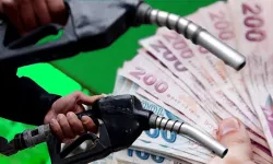 Akaryakıtta tabela değişti! Benzine 3 lira 30 kuruş indirim geldi
