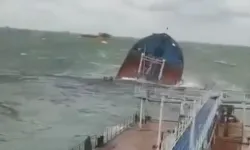 Karadeniz'de İHA saldırısı! Gemiler vuruldu, biri sulara gömüldü