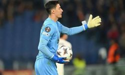 Berke Özer sakat mı, Galatasaray maçında oynayacak mı, neden kadroda yok? Lille kalecisinin sakatlığı, son durumu ve kar