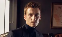 Mercan Köşk Toprak kimdir, gerçek adı ne, Bertan Asllani kaç yaşında, nereli, boyu kaç, hangi dizilerde oynadı?
