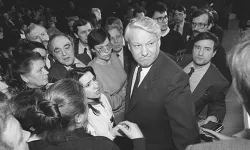 Boris Yeltsin kimdir, neden öldü, kaç yaşında öldü, Putin’i neden yerine bıraktı, Sovyetler’i o mu dağıttı?
