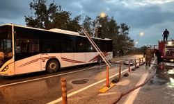 Çanakkale'de halk otobüsü yandı