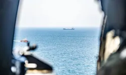 İngiltere Deniz Ticaret Operasyonları: Umman açıklarında bir tanker vuruldu