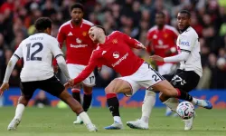 Carrick uçurumun kenarında: Manchester United evinde dağıldı
