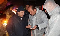 Elazığ'da sağanak felaketi: Yollar göle döndü, sel bastı
