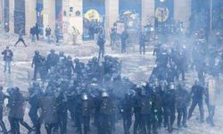 Fransa'da neden isyan çıktı, Paris'te ne oldu, göstericiler ne istiyor, hükümet düştü mü?
