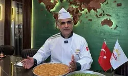 İngilizce konuşan baklavacı Adnan Yılmaz kimdir, kaç yaşında, nereli? Hamido Baklava kimin, Baklavacı Dayı nasıl ünlendi