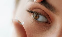 Kontakt Lens Teknolojilerindeki Gelişmeler Kullanıcı Tercihlerini Etkiliyor