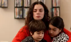 Serkan Süzgün kimdir? Kübra Süzgün'ün babası ile Özge Özpirinçci olayı ne, neden suç duyurusunda bulunuldu?