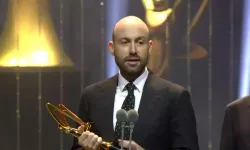 Onur Güvenatam'ın eşi var mı? Ünlü yapımcının özel hayatı