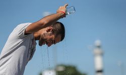 İstanbul'da sıcaklık dalgalanması: AKOM sekiz derecelik farka karşı uyardı