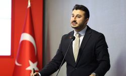 Saadet Partisi Gençlik Kolları'ndan yeni eğitim programı: “Genç Kürsü” ile geleceğin siyasetçileri yetiştirilecek!