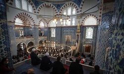 Üç ayların ilk kandili hangi gün? 2026 Regaip, 2027 Miraç ve Berat Kandili tarihleri