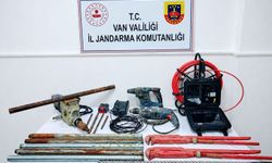 Van'da tarihi kalede kaçak kazı baskını