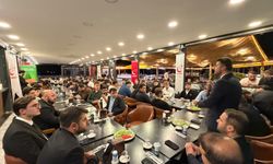 Saadet Gençlik’ten Trabzon’da gençlik buluşması...Pekdemir, gençlerle bir araya geldi
