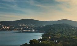 Yeraltı dizisinin çekildiği ada neresi? Bozo'nun evi Büyükada'da hangi otel? Köşk ve İstanbul setlerinin yerleri