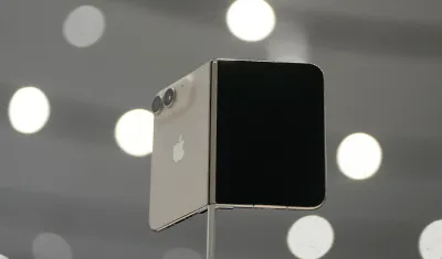 2 bin dolarlık iPhone Duo kapışıldı: Stoklar bitti, teslimat sarktı