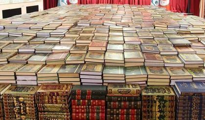 Avrupa’nın en büyük bilimsel İslam Kütüphanesi 70 bin cilt kitaba ulaştı