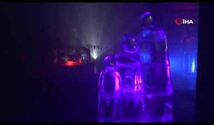 Türkiye’nin tek buz müzesinde görkemli “15 Temmuz” sergisi 