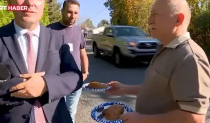 TRT ekibine Gülen'in helvası ikram edildi! İşte o anlar...