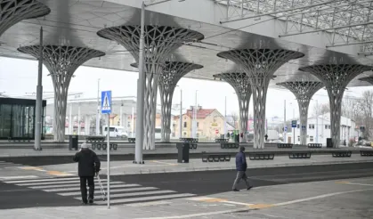 İşte  dünyada "Mimarlık Oscar'ı"nı kazanan Polonya'daki Lublin Otobüs Terminali...