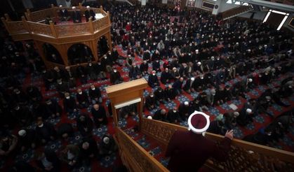 Diyanet, 25 Temmuz 2025 Cuma hutbesini yayımladı: İşte konusu ve tam metni!