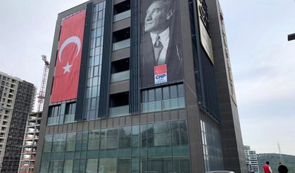 CHP İstanbul davasında ara karar: Düğüm Ekim'e kaldı
