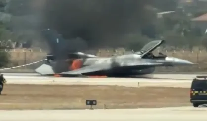 Yunanistan'da savaş uçağı dehşeti! F-16 alevlere teslim oldu