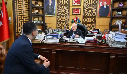 Bahçeli'den kulisleri sallayan çıkış: Seçim sistemi değişmeli