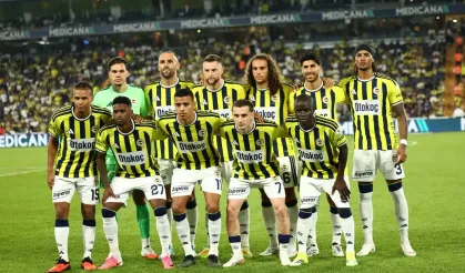 Fenerbahçe'de stoper alarmı! 40 milyonluk yıldızın peşinde