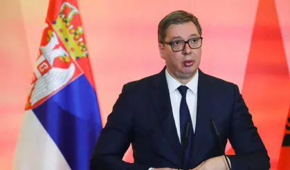 Sırbistan'da 12 yıllık Vucic dönemi bitti: Seçimi öğrenciler kazandı