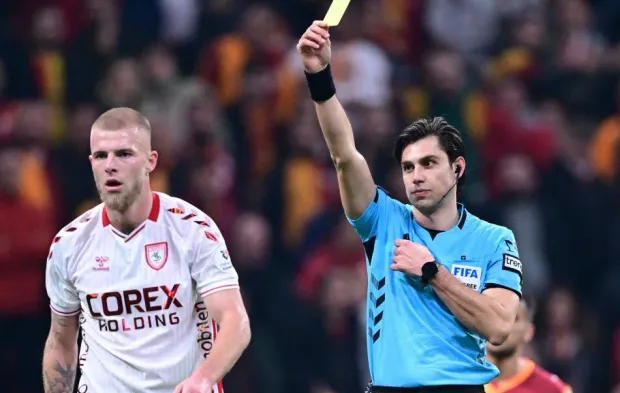 Galatasaray-Samsunspor maçı tartışmalı pozisyonlar: Hakemlerin yorumları ne oldu?