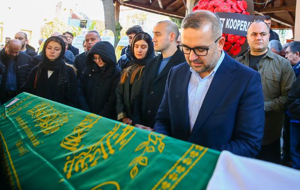 Merkez Bankası Başkanı Karahan'ın acı günü: Annesine dualarla veda edildi