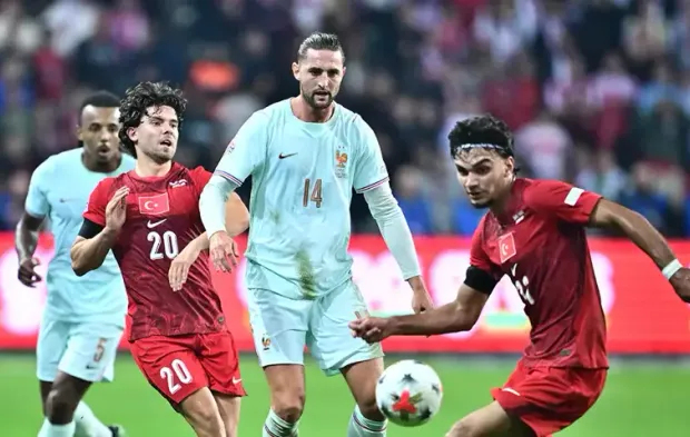 Spor haberleri: 27 Eylül Pazar 2026 gazetelerde futbol manşetleri