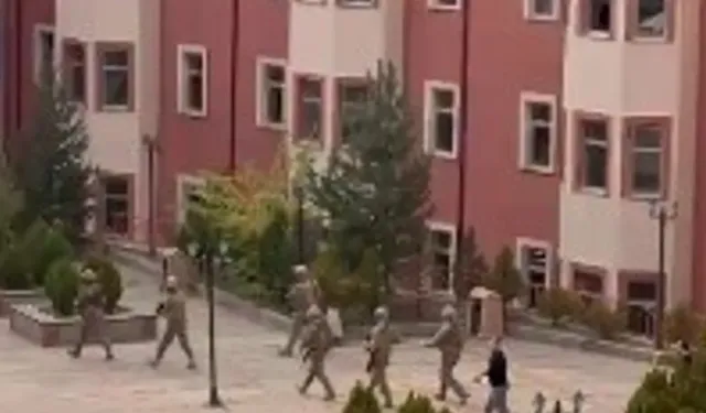 Gümüşhane Üniversitesi'nde silahlı rehine krizi!