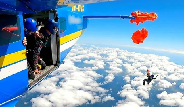 4600 metrede paraşüt kâbusu: Paraşütçü uçağın kanadına asılı kaldı!