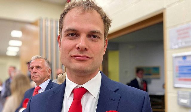 Falconer:  "Lübnan'da silahın devlet tekelinde toplanmasına destek vermeye hazırız"