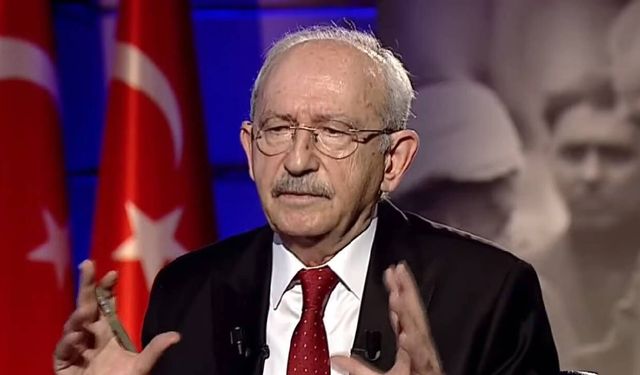 CHP’de yeni görevden almalar ve ihraçlar geldi: İki kritik isim görevden alınarak partiden ihraç edildi