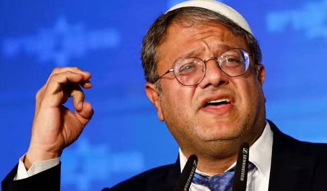 İsrail zalimi sınır tanımıyor: "Bütün Lübnan yanmalı