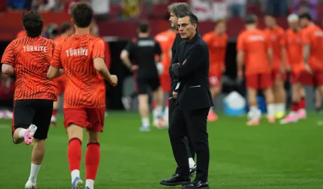 Montella'dan antrenmanda dikkat çeken hareket!