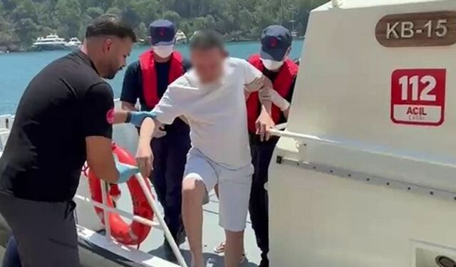 Muğla açıklarında teknelerde rahatsızlanan 2 kişiye tıbbi tahliye