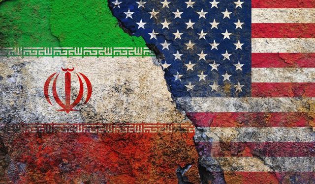 İran basını: ABD tarafından Ahvaz, Ramşir ve Sirik kentlerine yönelik saldırı gerçekleştirildi