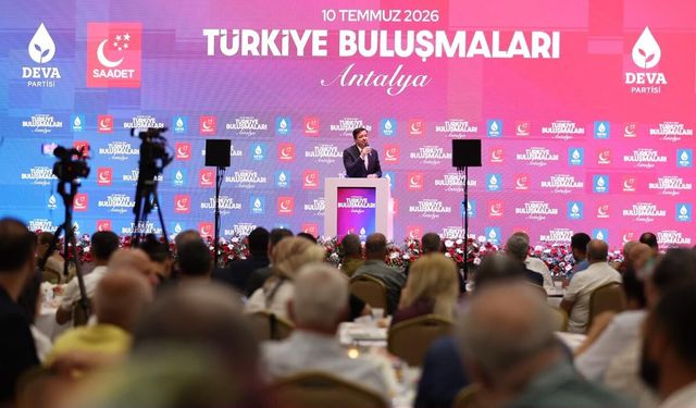 Arıkan Antalya'da iktidarı eleştirdi: "İktidar Gazze'ye ağlayıp Gazze katilleri ile gülmeyi tercih etti!"