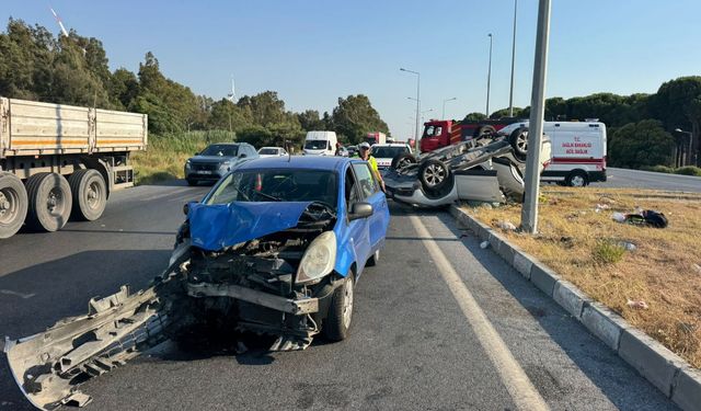 Aydın'da iki otomobilin çarpışması sonucu 4 kişi yaralandı