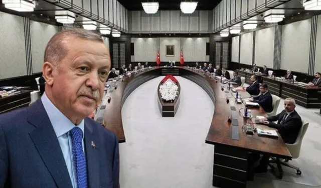Kabine değişikliği iddiaları kulisleri yeniden hareketlendirdi! Gözler NATO Zirvesi sonrasına çevrildi: Kabinede hangi isimler değişecek?