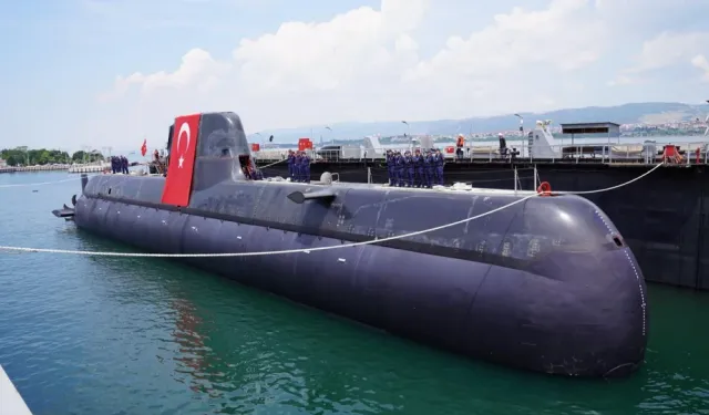 TCG Murat Reis Kaç Metre, Hangi Sınıfta ve Type 214TN Denizaltısının Özellikleri Neler?