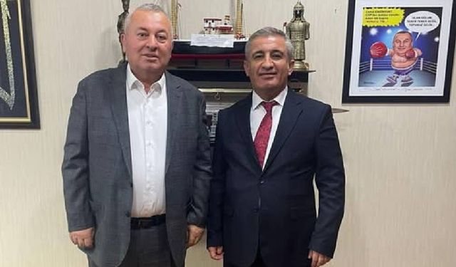 Milletvekili Cemal Enginyurt'un danışmanı gözaltına alındı