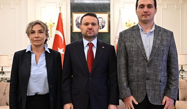 Millî Gazete yazdı, bakanlık harekete geçti... Adalet Bakanı Gürlek, Behçet Oktay'ın ailesiyle bir araya geldi