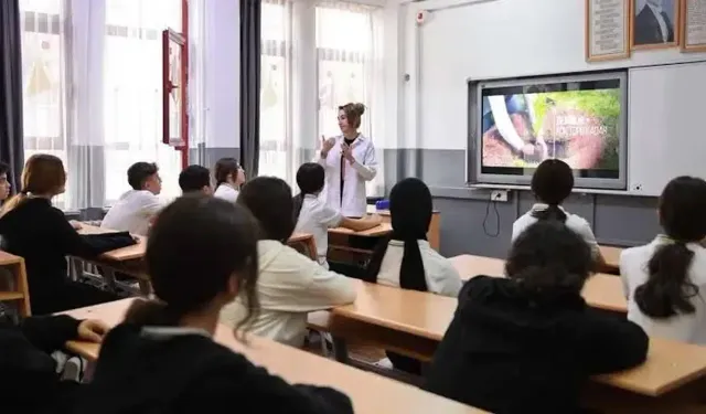 Ücretli Öğretmenlik Görevlendirmesi 2026 Sonuçlar Hangi Ekranda, İlçe MEM Listeleri Nerede, Başvuru Nasıl Takip Edilir?